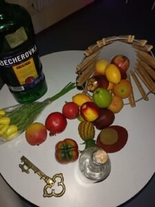 vaisiai pabegimo kambaryje